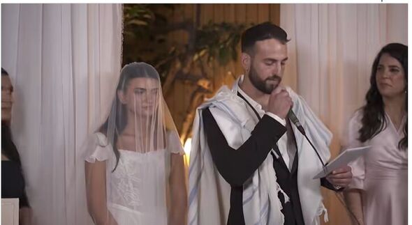 צילום מתוך דף הפייסבוק צביקה ברוט - Tzvika Brot