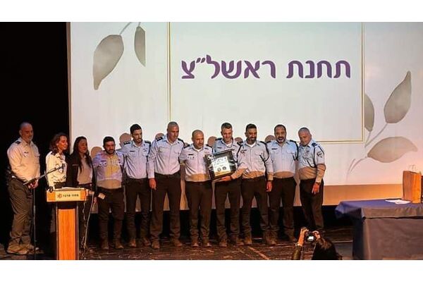 צילום מתוך דף הפייסבוק רז קינסטליך