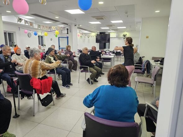 צילום מתוך דף הפייסבוק האגודה לאזרח הוותיק בבת-ים