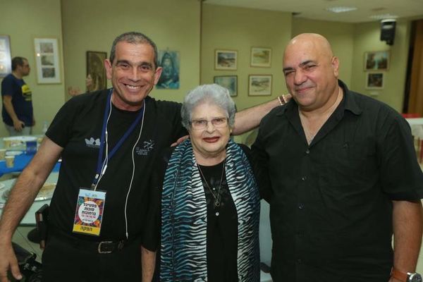 בוגר בימת הנוער דני רובס איה לביא ושלמה טולדו