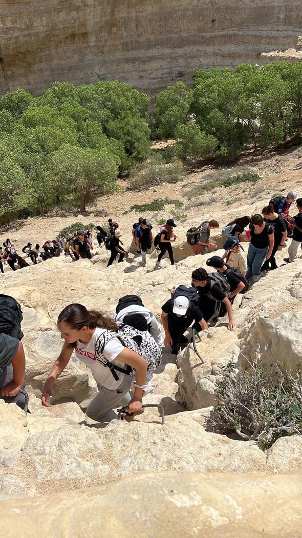 צילום מתוך דף הפייסבוק קרית החינוך ע"ש גינסבורג