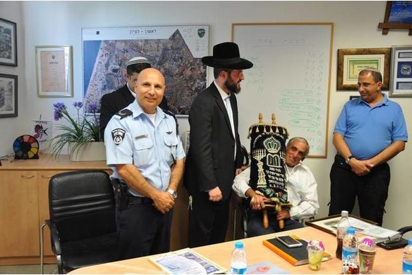 טקס החזרת ספר התורה