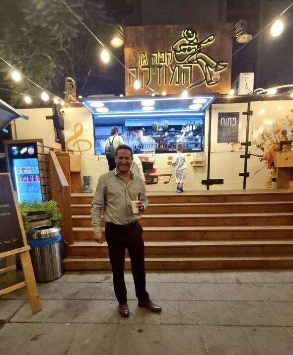 דף הפייסבוק רז קינסטליך - ראש עיריית ראשון לציון