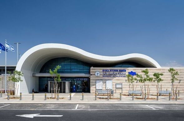 צילום מתוך דף הפייסבוק גבי גאון