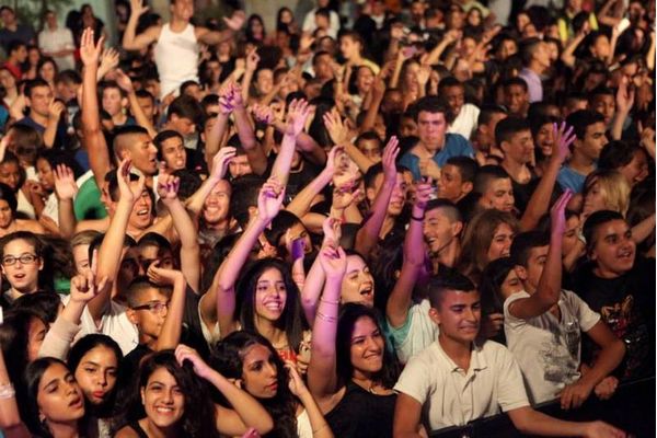 הנוער חוגג בפתיחת אירועי הקיץ