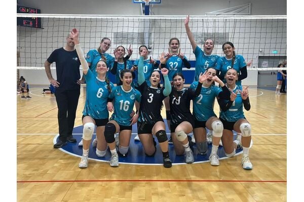 צילום מועדון כדורעף רחובות והשפלה