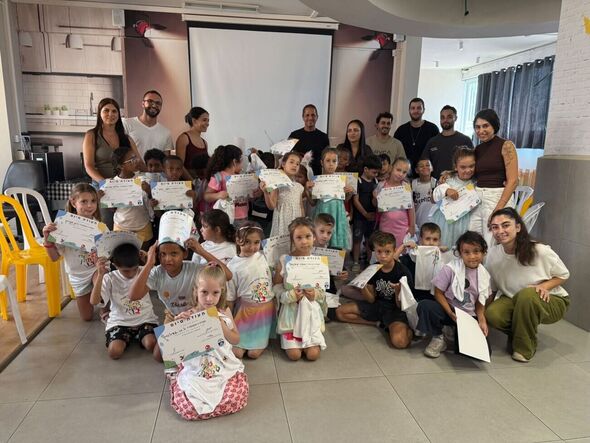 צילום מתוך דף הפייסבוק בית חינוך גורדון לאומנויות - צועדים בשביל ההצלחה