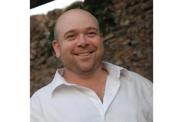 תומר יפה