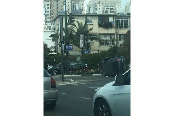 הוואטסאפ האדום
