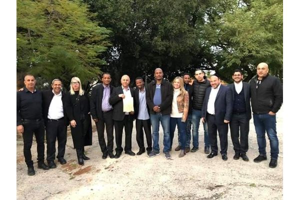 תמונות וסרטון: הדף של אסף דרבה