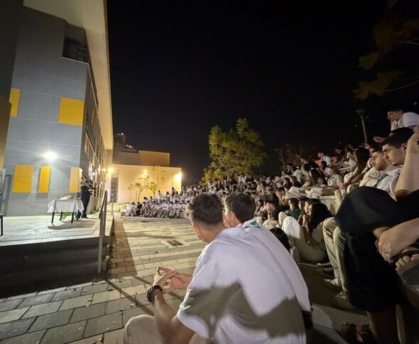 צילום מתוך דף הפייסבוק נוער יבנה