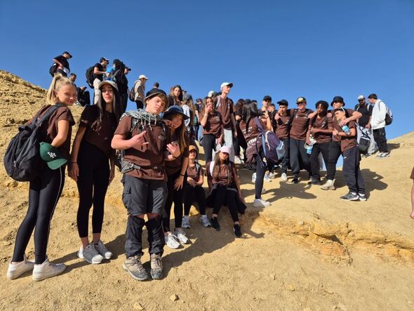 צילום מתוך דף הפייסבוק שש-שנתי יצחק שמיר