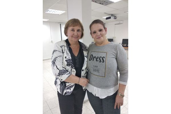 מימין לשמאל יאנה שמואלביץ' ודר אינה רובננקו