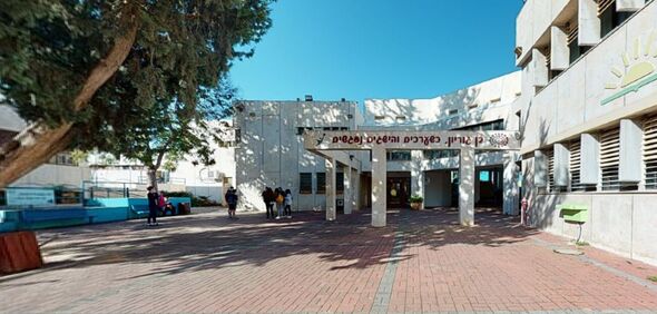 מתוך אתר בית הספר