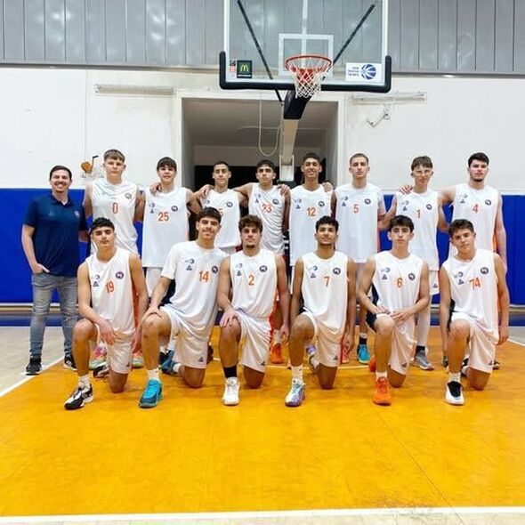 עירוני נס ציונה - מחלקת הנוער ובית הספר לכדורסל