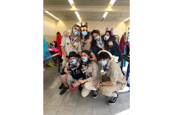 תמונות דף הפייסבוק של ח.מ גילי אפטר אילון