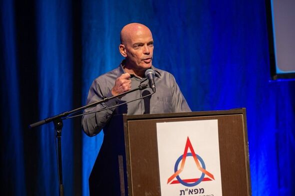 צילום מתוך דף הפייסבוק משרד הביטחון