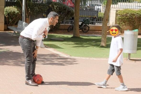 צילום מתוך דף הפייסבוק רועי גבאי