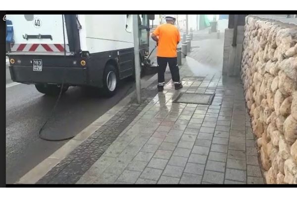 שטיפה ברחוב מולכו