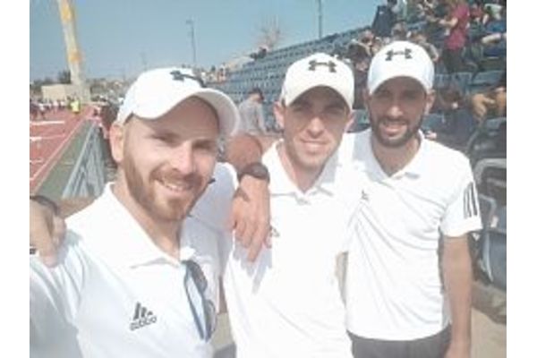 בתמונה, מימין לשמאל: חי כהן, בן יעקובי ואור מירב