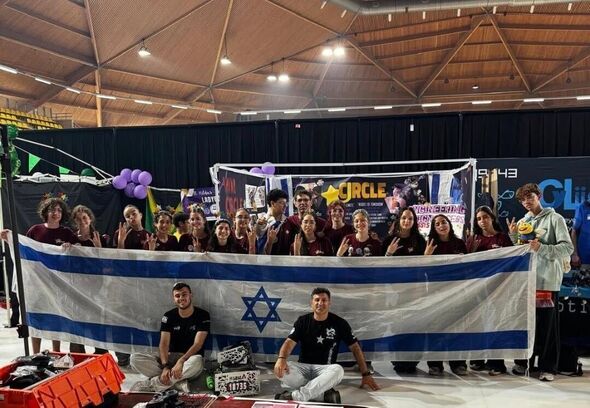 צילום מתוך דף הפייסבוק קרית החינוך ע"ש גינסבורג