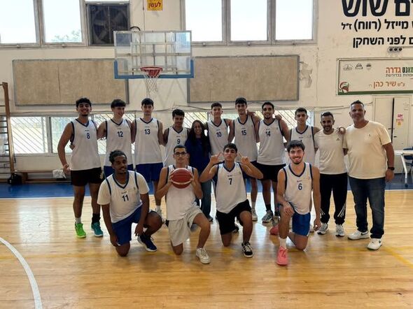 צילום מתוך דף הפייסבוק תיכון דרכא בגין