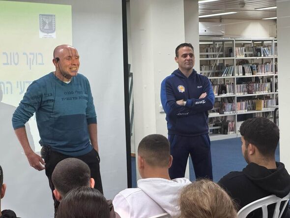 צילום מתוך דף הפייסבוק קרית החינוך ע"ש גינסבורג